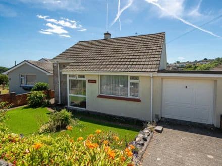 Sandringham Drive, TQ3 1HH