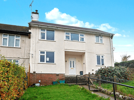 FOR SALE VIA BRADLEYS ONLINE AUCTION 1PM 15TH DECEMBER 2025.