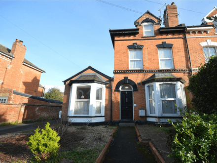 Flat 1 37 Queens Road