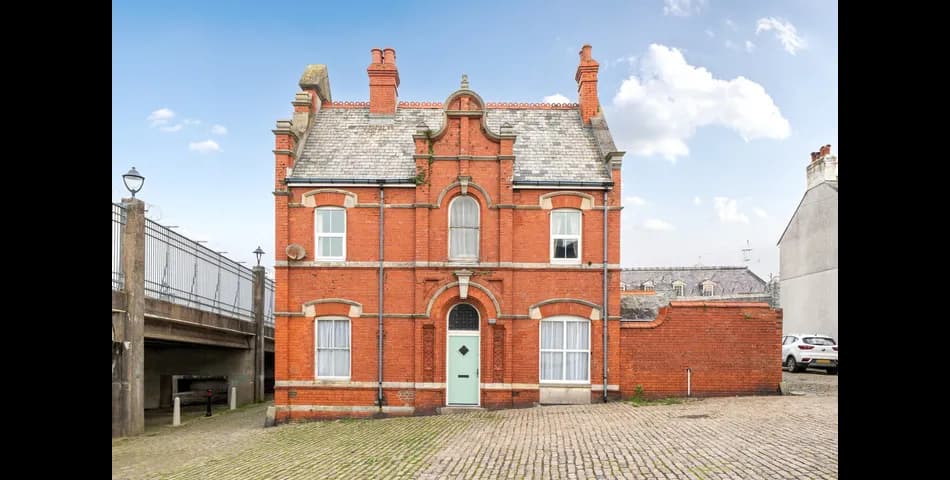 Property Image 36