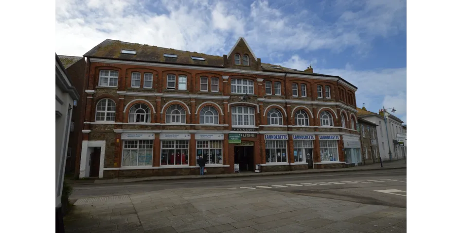 Property Image 0