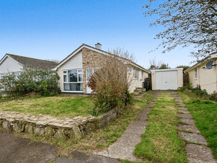 3 bedroom Detached Bungalow in St Agnes