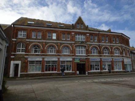 Flat 13 Foundry House, Foundry Square, Hayle, Cornwall, TR27 4AE