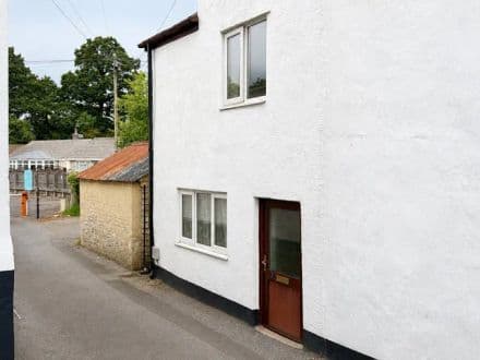 Diggories Lane, EX14 1LG