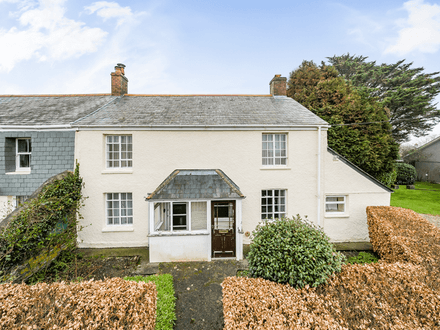SUBSTANTIAL THREE BEDROOM SEMI-DETACHED HOME ON LARGE PLOT