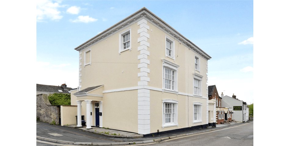 Property Image 0